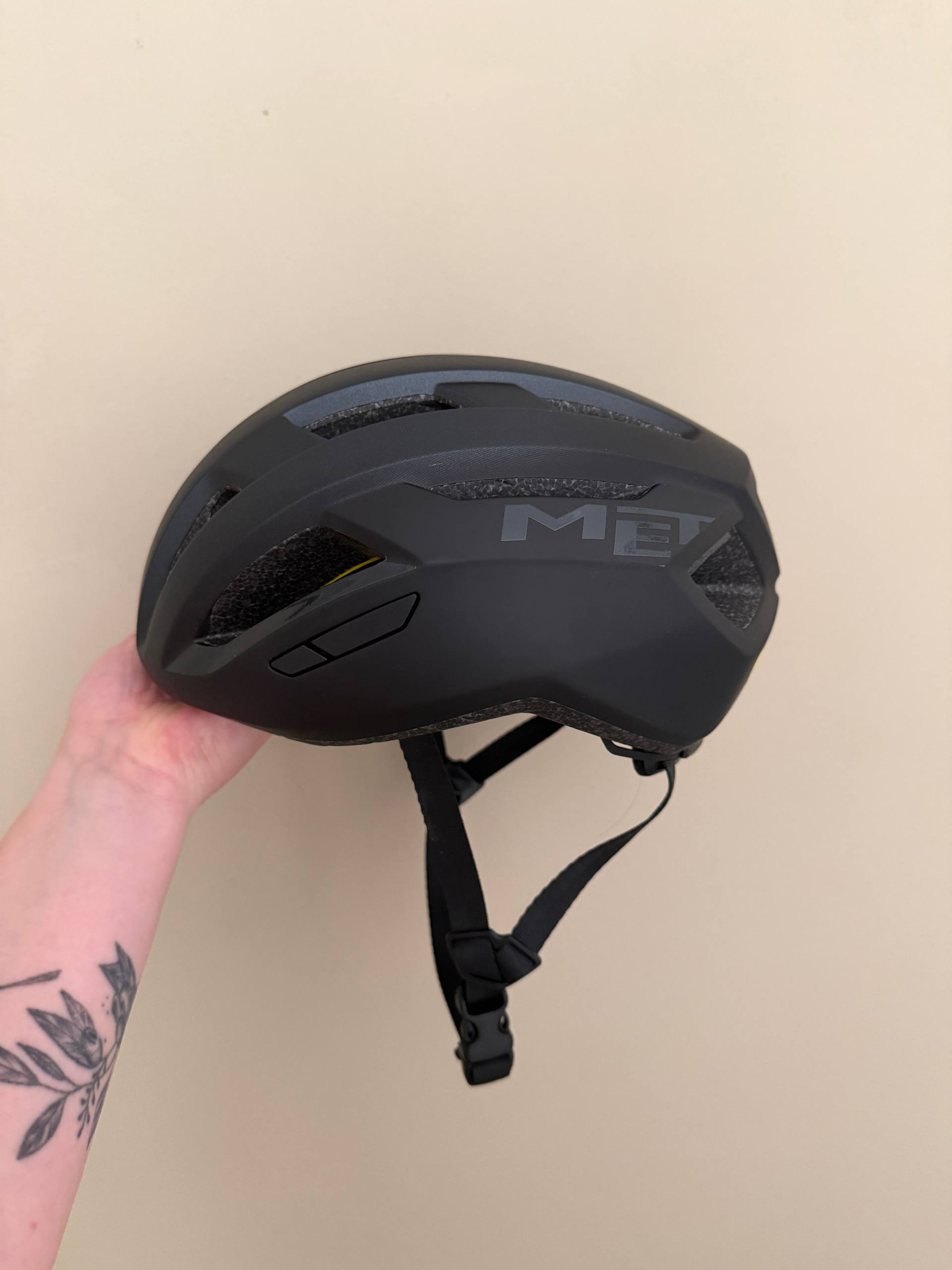 ВЕЛОШЛЕМ MET VINCI MIPS MATT BLACK