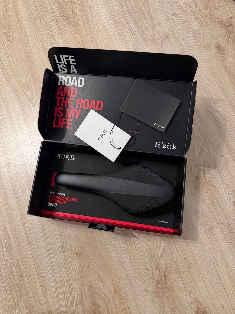 Седло fizik arione r1 carbon